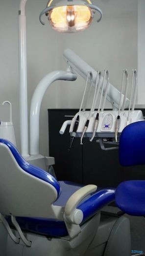 СТОМАТОЛОГИЯ DENTAL HOME (ДЕНТАЛ ХОУМ) м. Площадь Победы